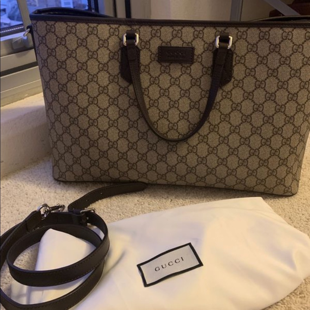 Gucci luggage tote crossbody
